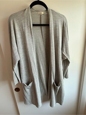 DONNI. Light Gray Open-Front Knit Cardigan